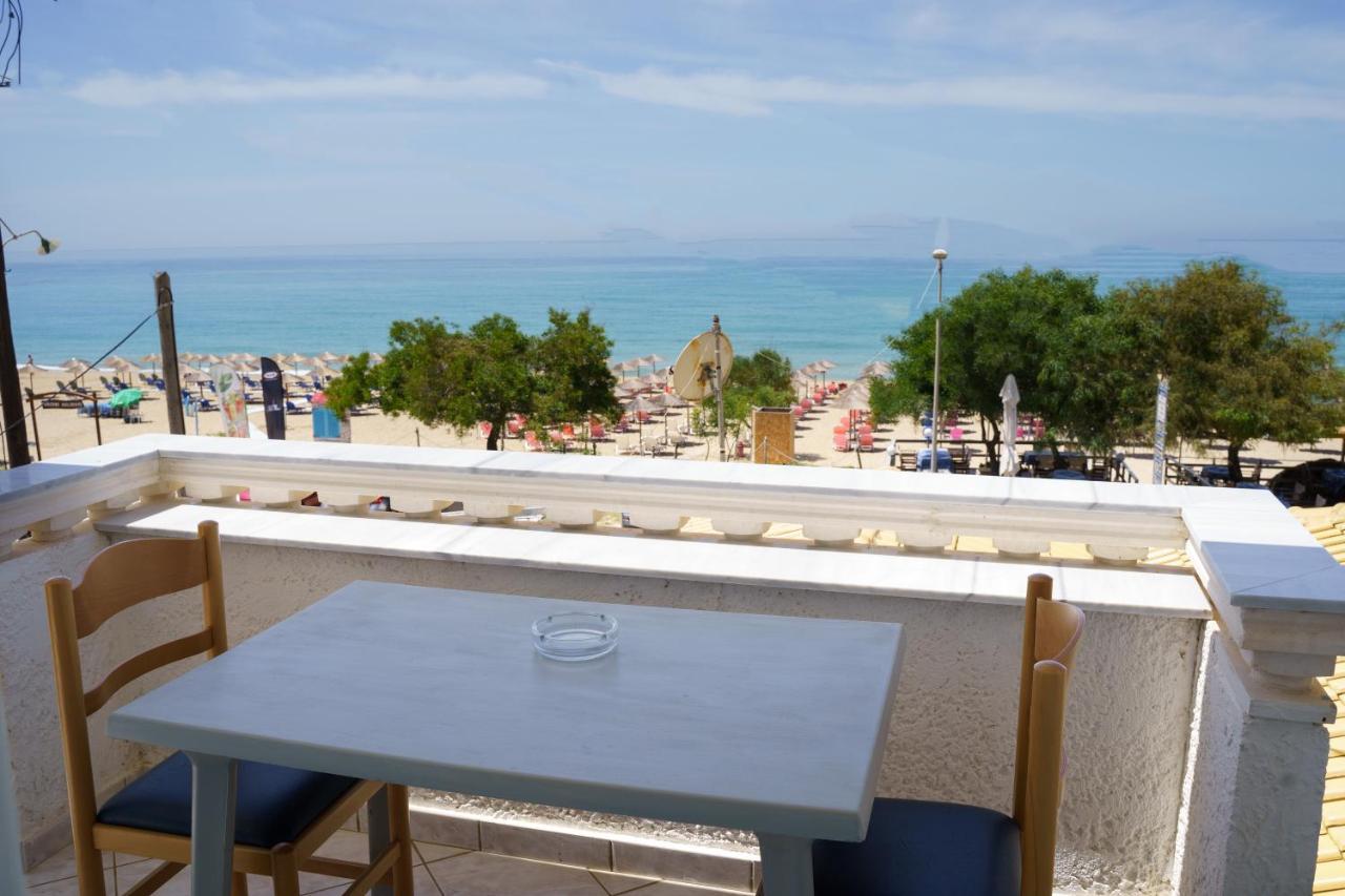 Sigma Hotel Paralia Vrachou Exterior photo